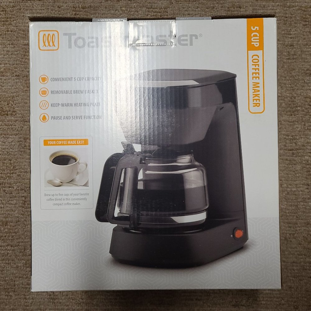 Toastmaster 5-Cup Coffee Maker - Picture 7 of 7